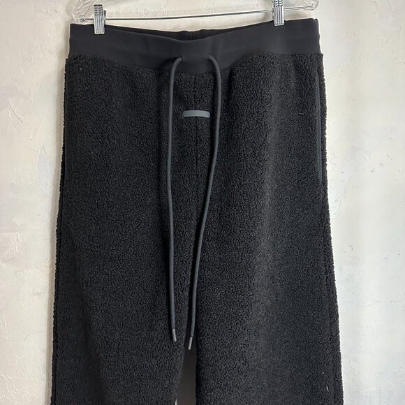 Essentials Fear of God Polar Sherpa Black Fleece Pants NEW XL - Picture 5 of 10